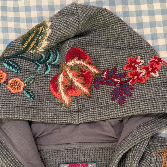 Johnny Was Gray Floral Ardell Embroidered Zip Hoodie Metallic Thread Large - Picture 5 of 7